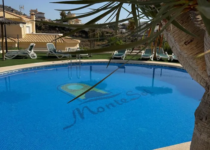 Avocadohome ヴィラ *