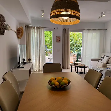 Villa Avocadohome *