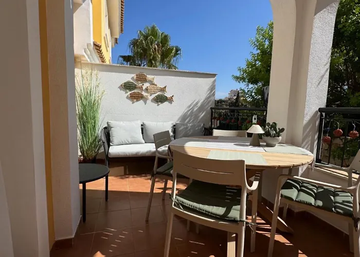 Avocadohome Villa